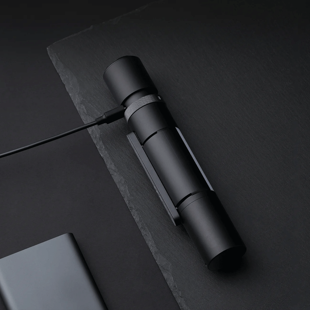 Xiaomi Multi-Function Flashlight Xiaomi Multi-Function Flashlight